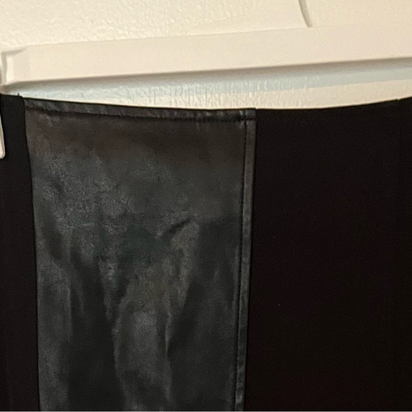Long Gracia Skirt Faux Leather - Picture 6 of 9